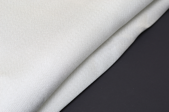 Struktur Tenunan Satin Kain Fiberglass Diperkuat Dengan Sisipan Kawat SS