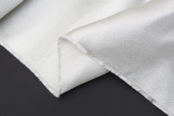 Struktur Tenunan Satin Kain Fiberglass Diperkuat Dengan Sisipan Kawat SS