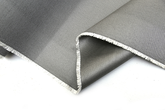Stainless Steel Wire PU Dilapisi Fiberglass Fabric 0.7mm Untuk Fire Blanket Smoke Curtain