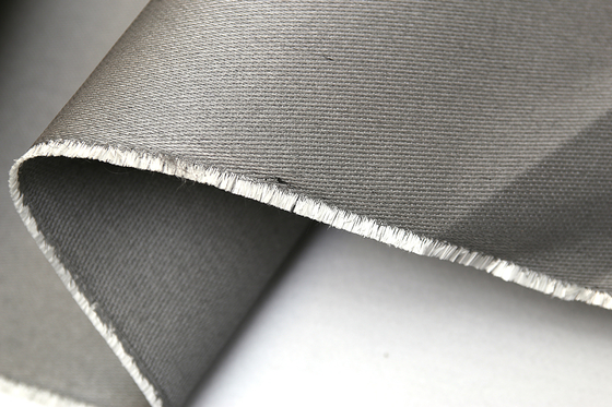 Wire Reinforced Fiberglass Fabric Silicone Dilapisi Pada Penutup Isolasi Termal