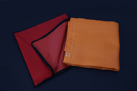 Warna-warni Acrylic Coated Fireproof Fiberglass Cloth Fire Pit Mats Protector