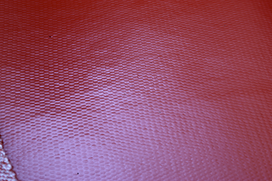 3.0mm Bertekstur Kain Fiberglass Tahan Api Lapisan Silikon Merah