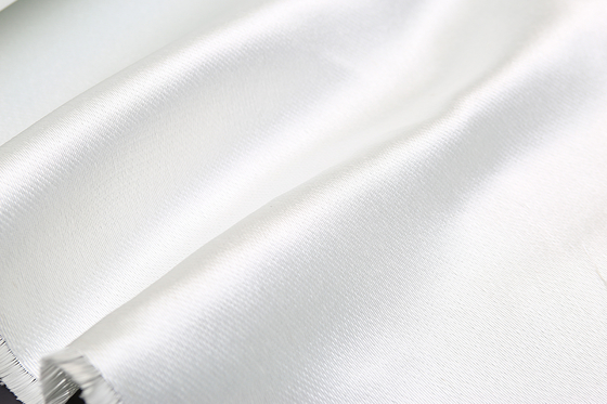 985 Style Plain Weave E Fiberglass Cloth Untuk Membuat Tape / Glass Cloth Electrical Tape