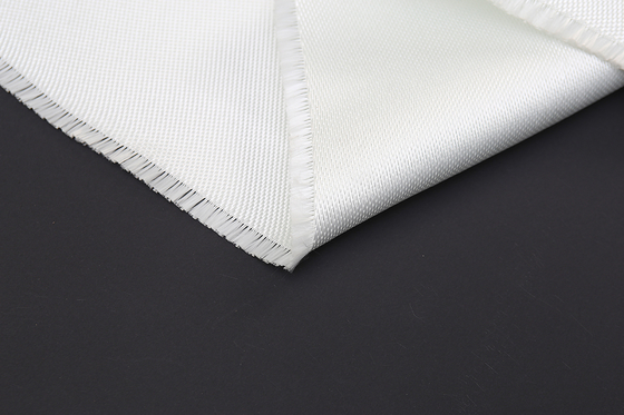 200 Gram E Glass 7628 E Fiberglass Cloth Terutama Digunakan Untuk Laminasi Berpakaian Tembaga