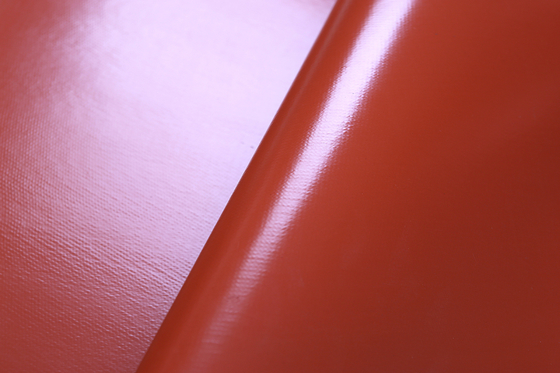 3300gsm Luar Memperluas Kain Fiberglass Dilapisi Silikon 2.0mm